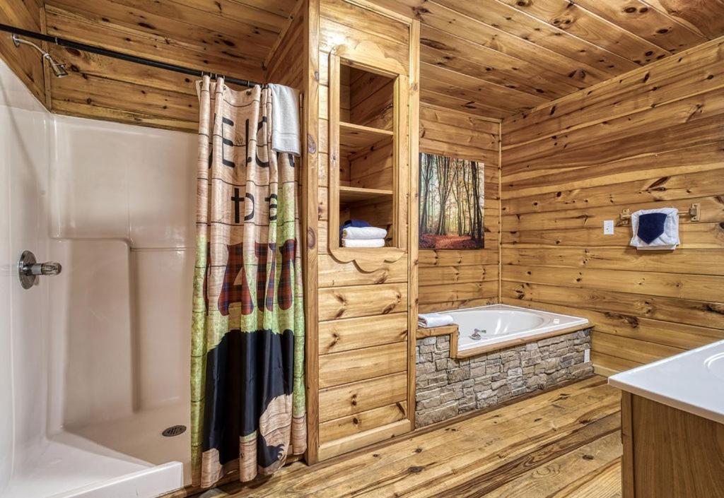 Wilderness Lodge, Hot Tub, Game Room, Pool Access, 1089 Free Tickets Each Paid Day, Dollywood And M Sevierville Exterior photo
